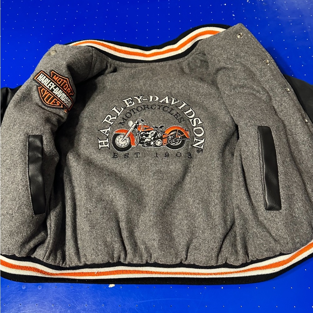 Harley Davidson jacket - Picture 3 of 10